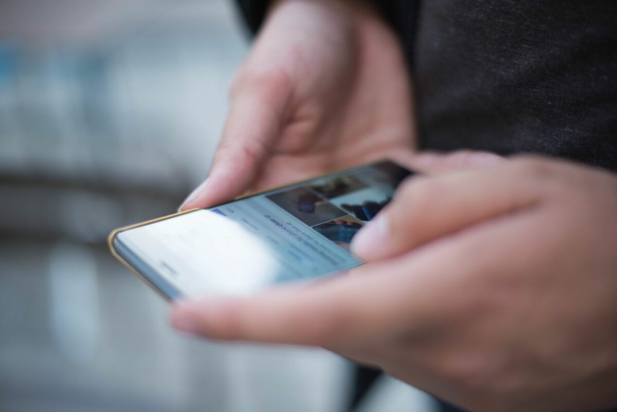 Instagram et Facebook testent une ouverture directe sur les Reels